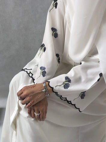 MASTOOR's Noor Abaya Bundle